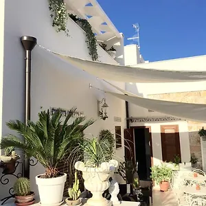 Alojamento de Acomodação e Pequeno-almoço Tam Vacanze, Cinisi